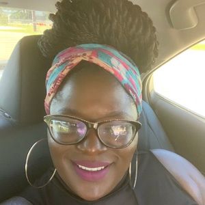 Meet your Posher, Chassidy